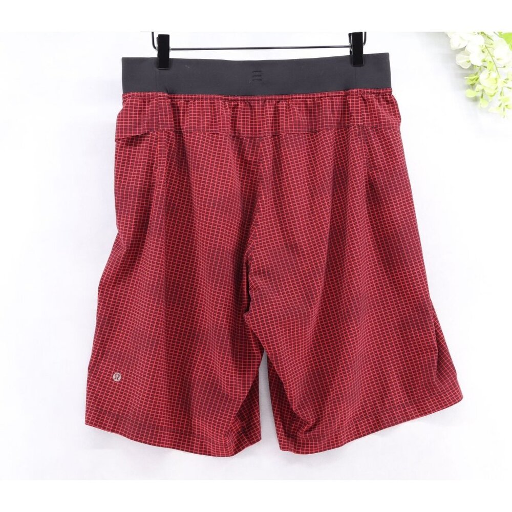 Lululemon Women's Core Shorts Unlined 11" Inseam … - image 2